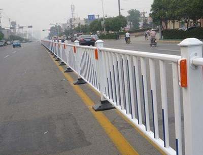 云浮仓储笼、郑州草坪护栏、佛山道路护栏与化妆品行业的物流解决方案